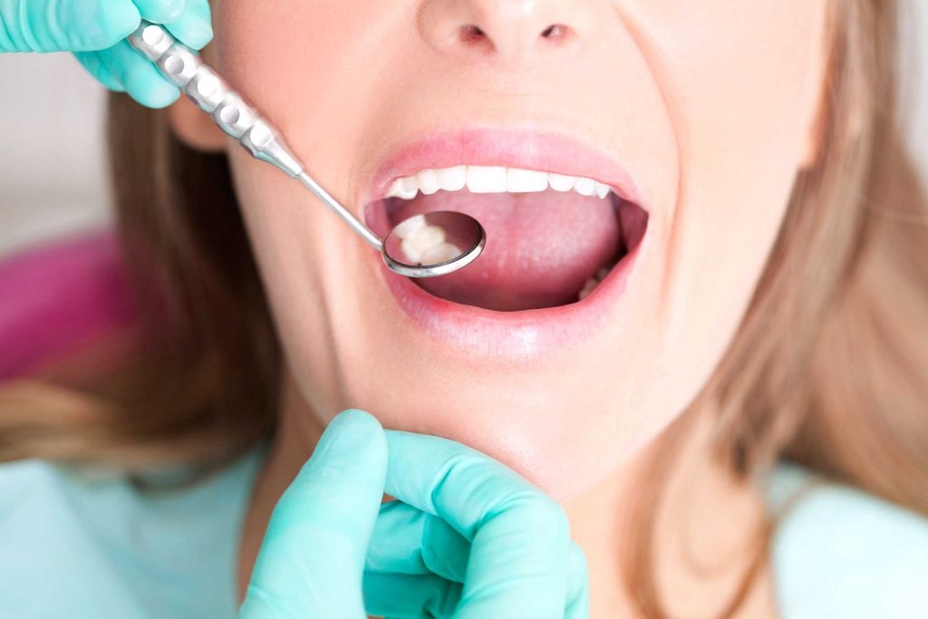 8 quy tắc cần ghi nhớ với răng nhạy cảm